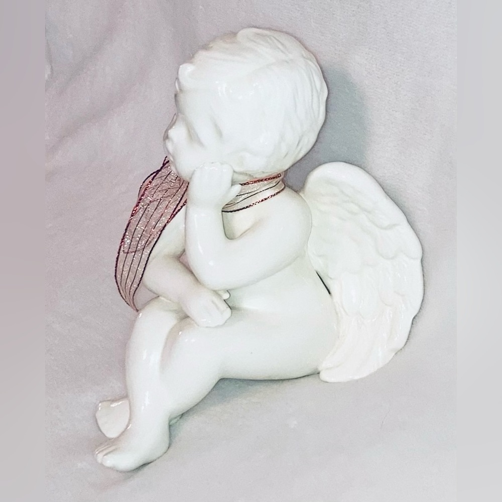 Ceramic Angel. - Picture 9 of 10
